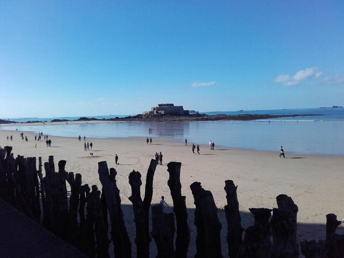 Les Bois Flottes Apartment Saint-Malo Exterior photo